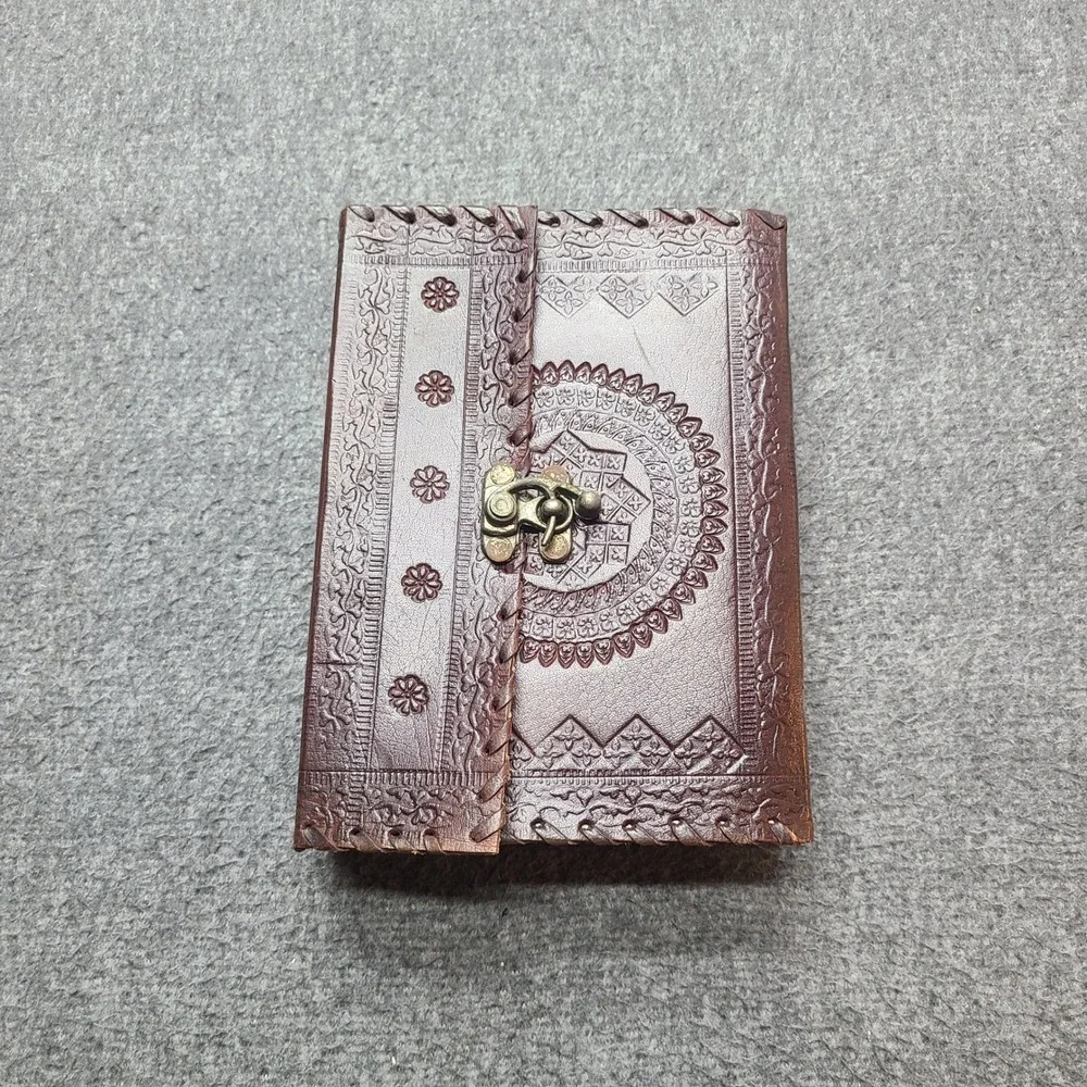 Handmade Embossed Leather Journal Notebook Diary with Clasp Closure‎